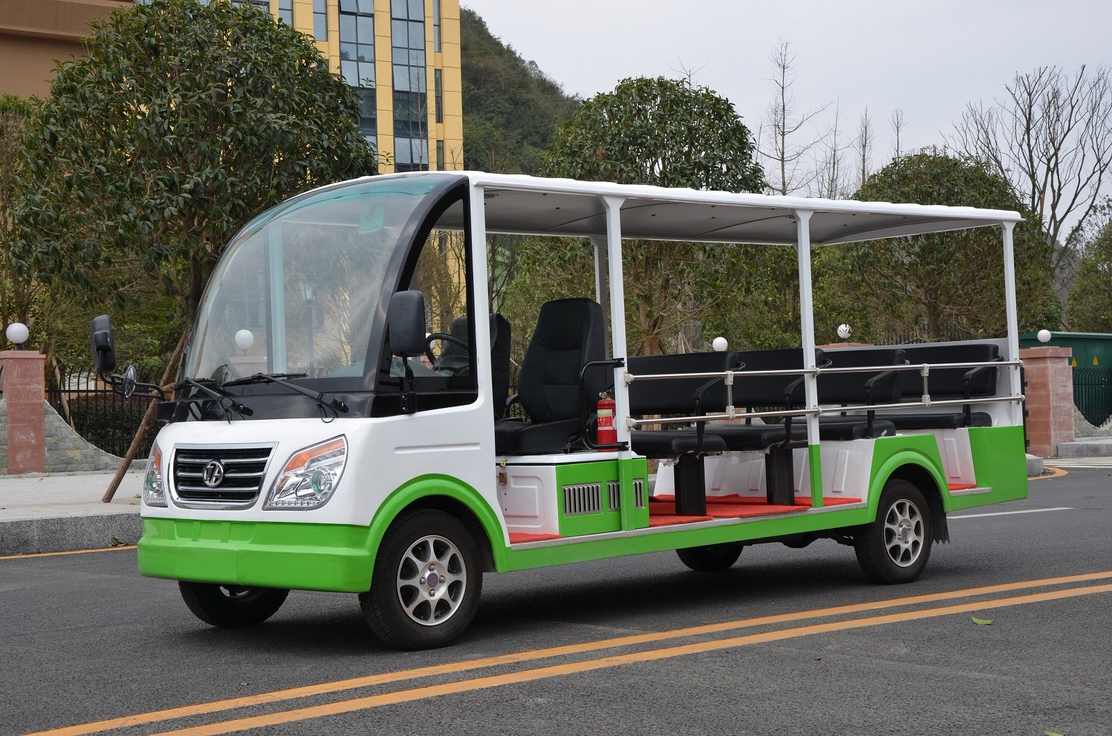 14座電動觀光車多少錢 忠輝觀光車